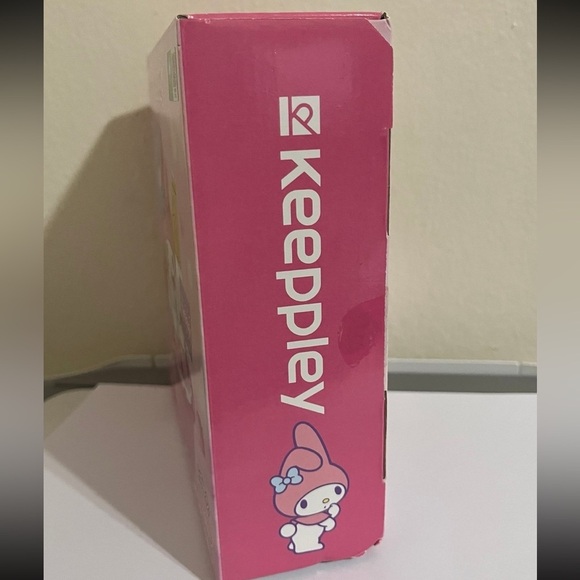 My Melody Cupcake Building Set Keeppley (Legos) - Picture 3 of 6